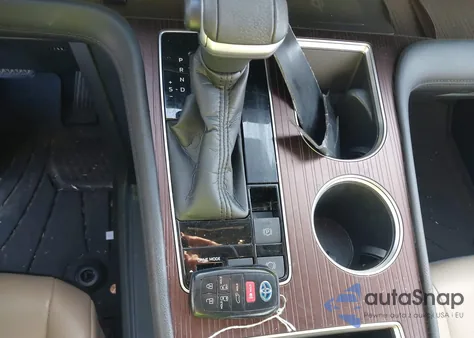 2021 Toyota Sienna Xle z USA, uszkodzony, nr VIN 5TDJSKFC9MS012324